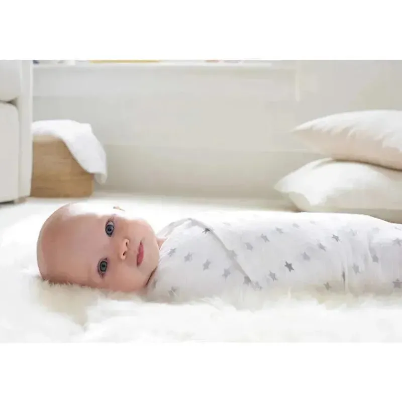 aden__anais__cobertores_s_SKUxwlXRKt8_2.webp Aden + Anais - Cobertores Swaddleplus de musselina Dove 4 unidades, cinza/branco Sale