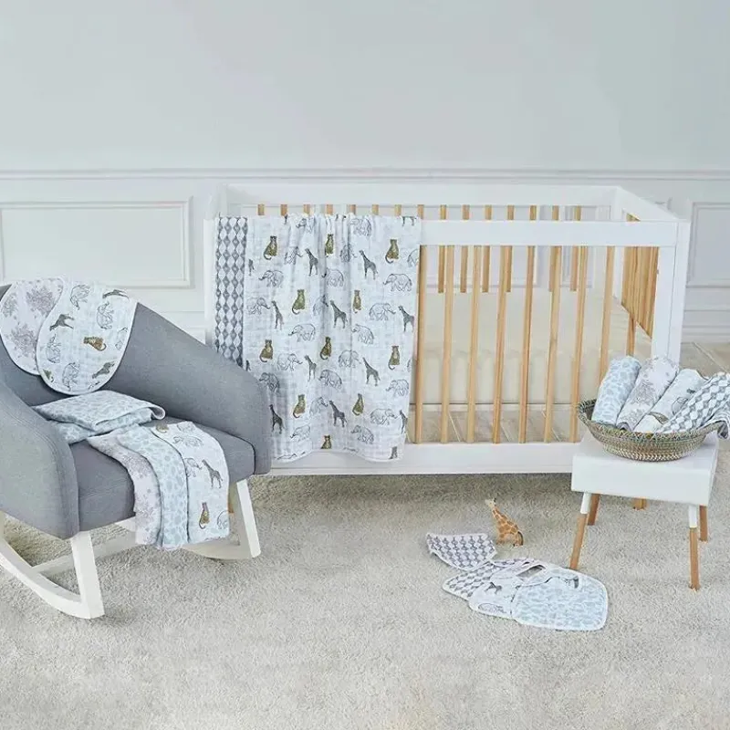 aden__anais__pacote_com___SKUgplFbdfb_3.webp Aden + Anais - Pacote com 4 Swaddles Jungle Sale