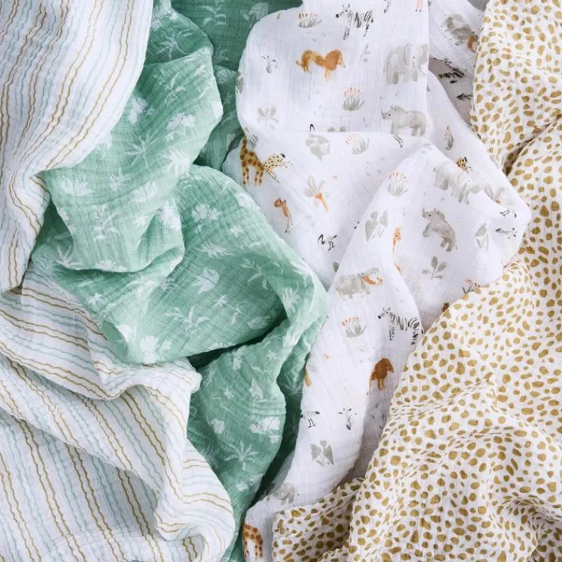 aden__anais__pk_essential_SKUkkaHcaJ0_1.webp Aden + Anais - 4Pk Essentials Cotton Muslin Swaddle, Giraffe Safari Outlet
