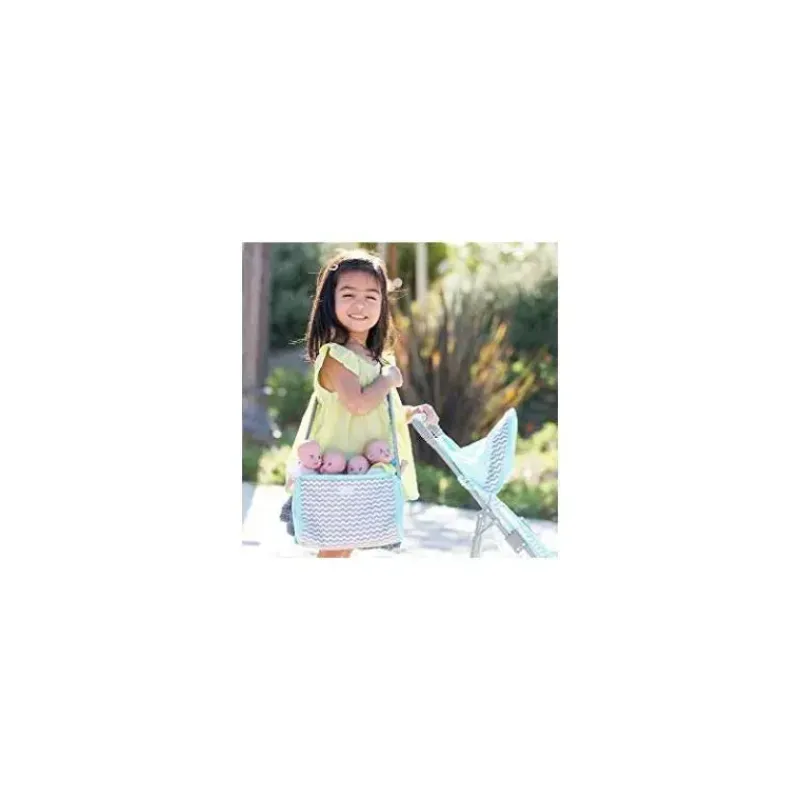 adora__bolsa_de_fraldas_p_SKU1peCT2Fj_4.webp Adora - Bolsa de fraldas para boneca, inclui trocador e 2 fraldas para boneca, estampa em zigue-zague Hot