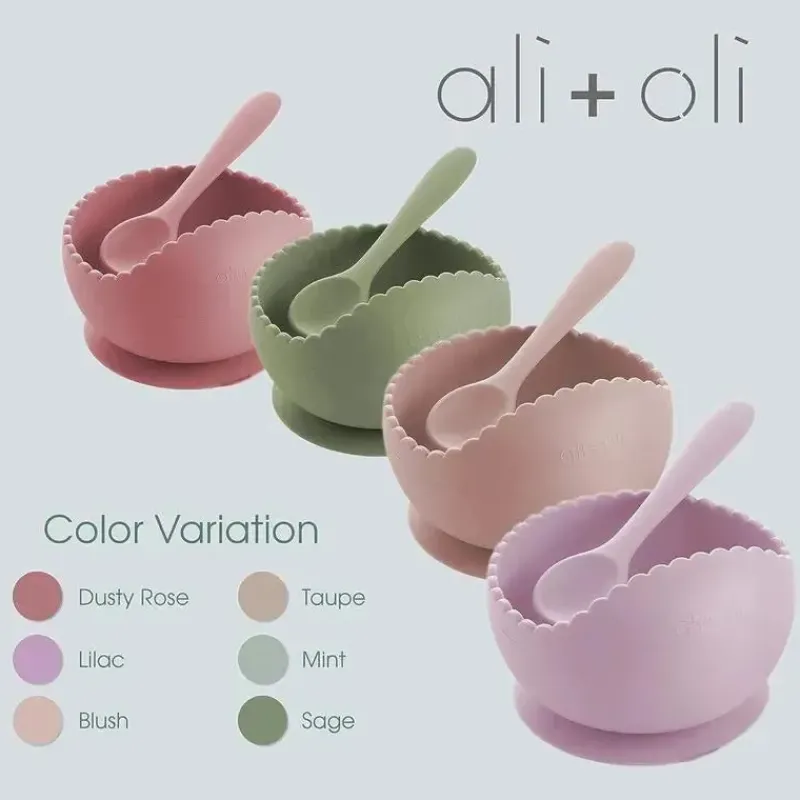 ali__oli__conjunto_de_tig_SKUxOI76ADr_2.webp Ali + Oli - conjunto de tigela e colher de silicone, sálvia Hot