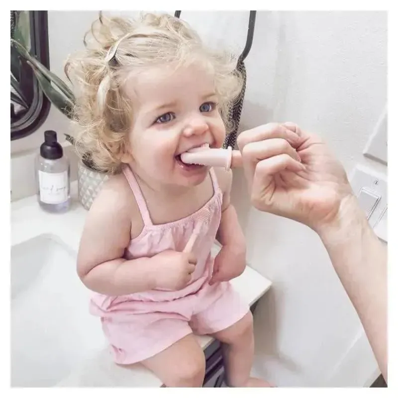 ali__oli__conjunto_oral_p_SKUjCD9DYCe_6.webp Ali + Oli - conjunto oral para escova de dente e limpador de língua para bebês, marfim Discount