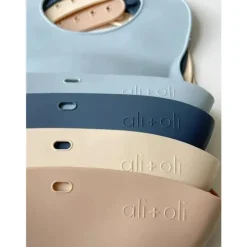 Ali + Oli Silicone Baby Babador Roll Up &amp; Stay Closed (Areia) Best