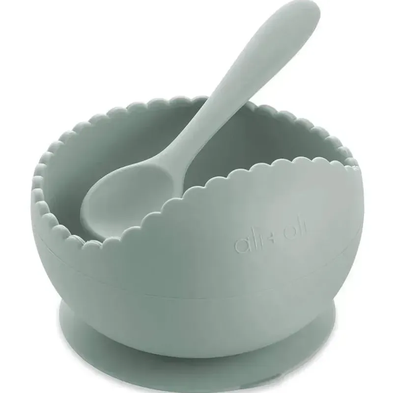 ali__oli_taa_de_suco_e_co_SKU1JH13kB5_0.webp Ali + Oli Taça de Sucção e Colher (Hortelã) Borda Ondulada Clearance