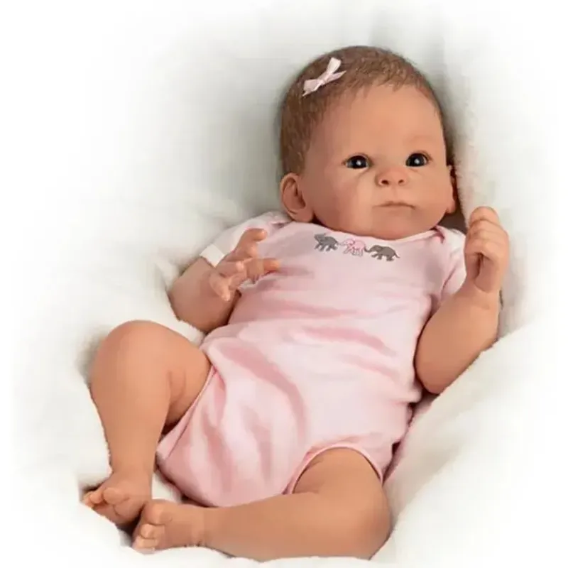 ashton_drake__boneca_amen_SKUl0e0xOvd_0.webp Ashton Drake - Boneca Amendoim Outlet