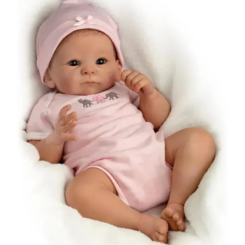 ashton_drake__boneca_amen_SKUl0e0xOvd_2.webp Ashton Drake - Boneca Amendoim Outlet