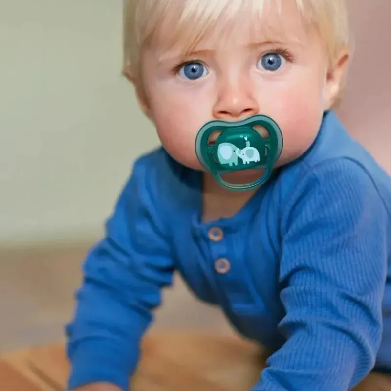 avent__chupeta_ultra_air__SKUE3CUtJ9d_5.webp Philips Avent Avent - Chupeta Ultra Air 18M+, Opal Elephant / Blue Hello, Pacote com 2 Hot