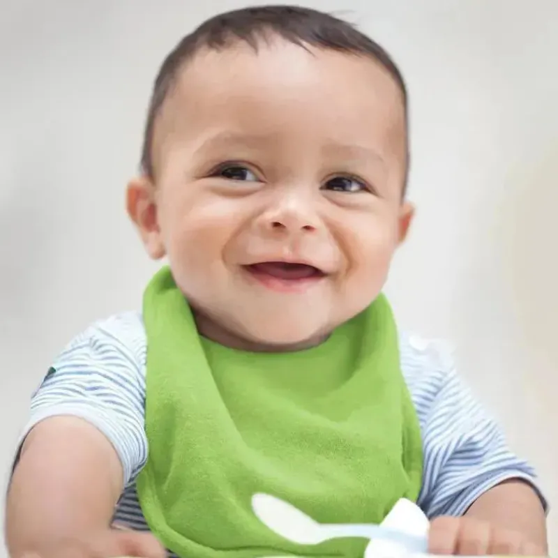 babetes_infantis_secos_co_SKUxcvXfPl5_2.webp Green Sprouts Babetes infantis secos com brotos verdes pacote com 10, azul 3-12M Outlet