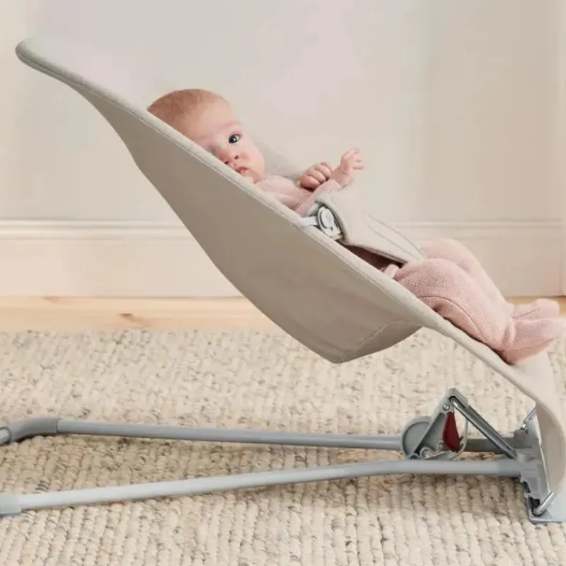 babybjorn__camisa_bouncer_SKUyHcsNh12_2.webp BabyBjorn - Camisa Bouncer Bliss 3D, Bege Claro Sale