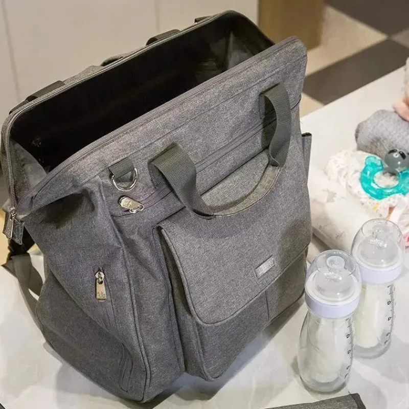 bbluv__saco_de_fraldas_me_SKUk3lyouaH_2.webp Bbluv - Saco de fraldas Metrö Mochila Completo, Carvão Outlet