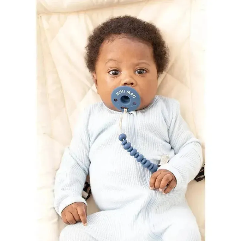bella_tunno__chupeta_mini_SKUlZ1AvLlX_1.webp Bella Tunno - Chupeta Mini Man, Marinho Best