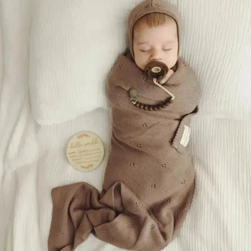 bleu_la_la___organic_cott_SKU9Dn4t8nm_5.webp Bleu La La - 100% Organic Cotton Luxury Organic Blanket + Bonnet Hat Set, Pink Outlet