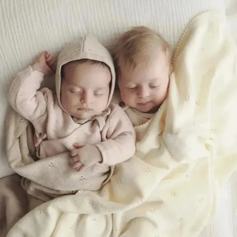 bleu_la_la___organic_cott_SKUD1giF2hf_9.webp Bleu La La - 100% Organic Cotton Luxury Organic Blanket + Bonnet Hat Set, Beige New