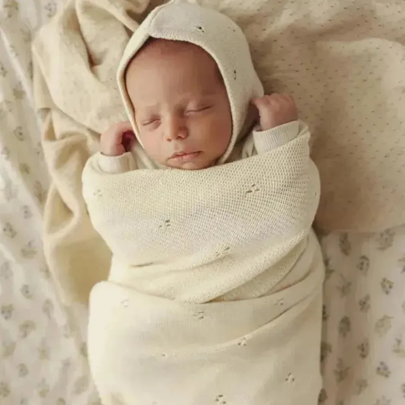bleu_la_la___organic_cott_SKUhyj9EYIJ_6.webp Bleu La La - 100% Organic Cotton Luxury Organic Blanket + Bonnet Hat Set, Blue Outlet