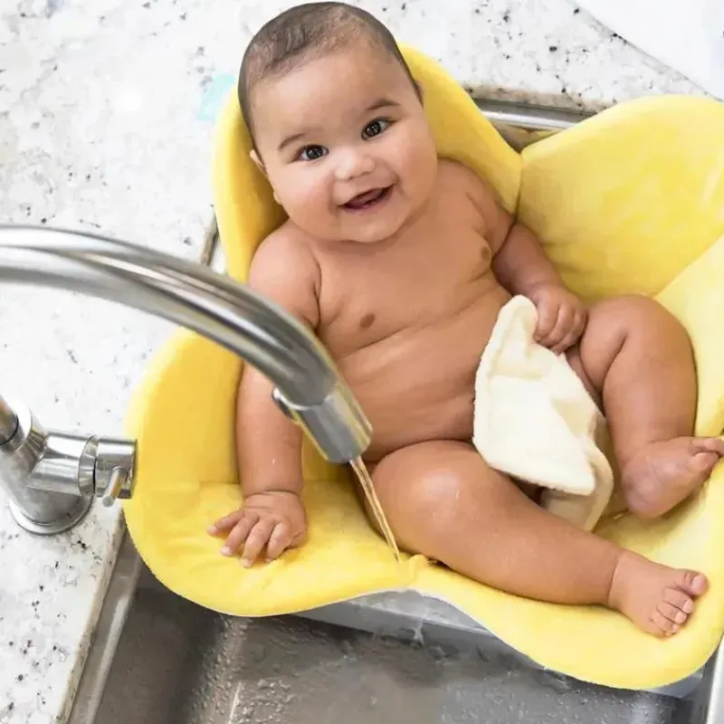bloomingbathcom__tapete_d_SKUrw6VsWGj_3.webp Blooming Bath Bloomingbath.com - Tapete de banho de flor de papoula - Almofada de banheira para pia para bebê, amarelo Sale