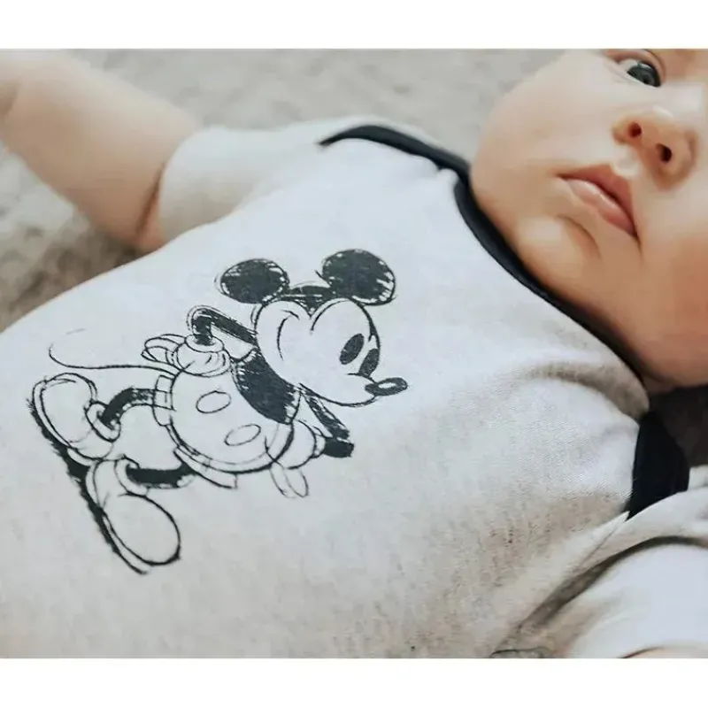 body_de_finn__emma_cala_e_SKUTXCj5ul9_2.webp Finn + Emma Body de , calça e babador Mickey Mouse, cinza/vermelho/preto Discount
