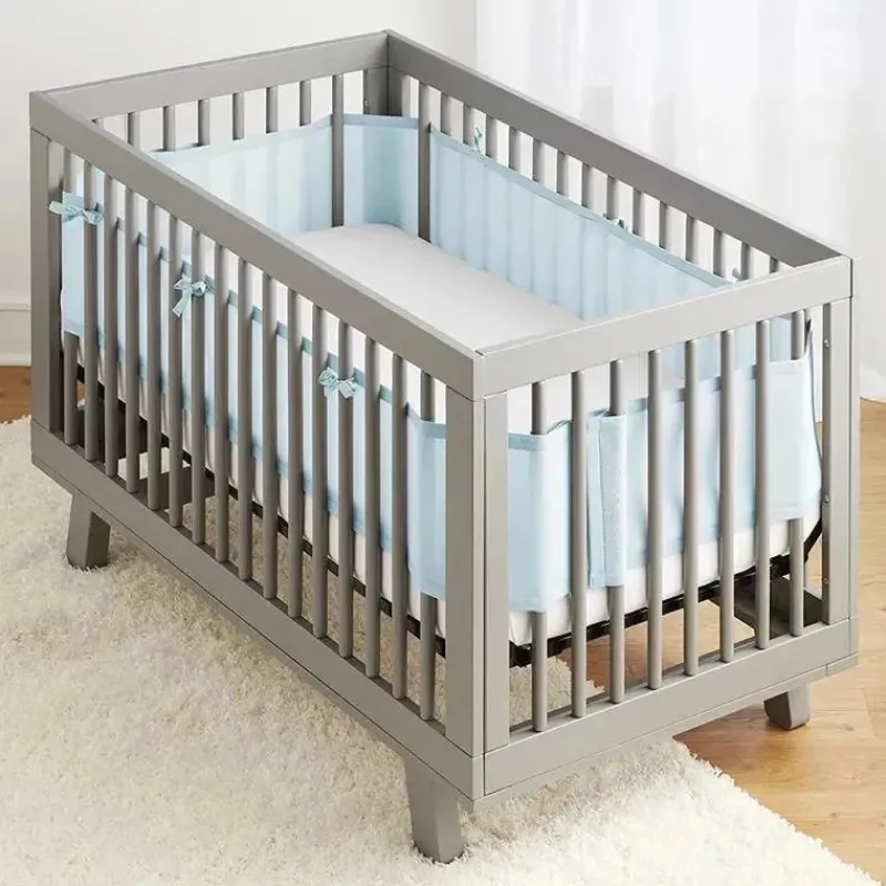 breathablebaby__forro_de__SKU5af1Hzpi_1.webp BreathableBaby - Forro de berço de malha respirável clássico, azul claro Outlet