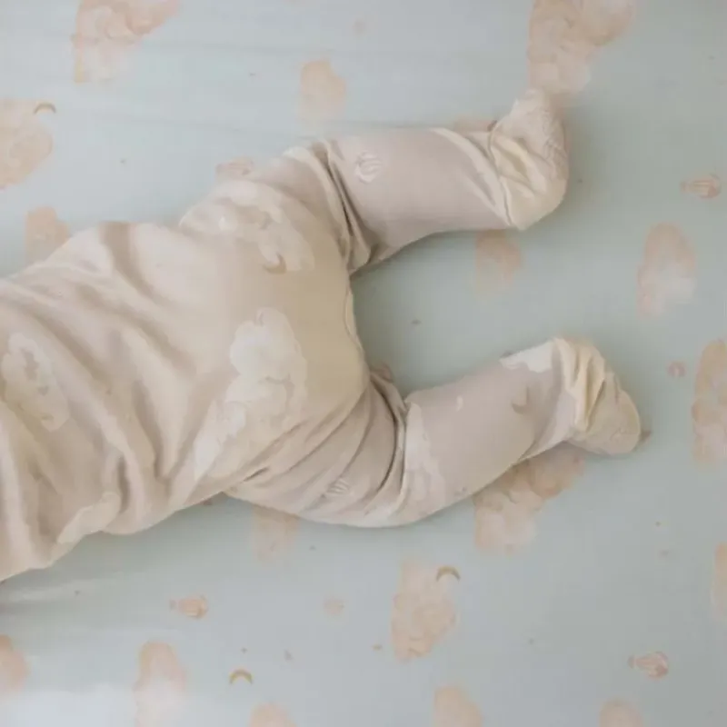 burts_bees__baby_good_nig_SKUOjLRJ2Rh_2.webp Burt's Bees Baby Burts Bees - Baby Good Night Sky Sleep & Play, Limestone Clearance