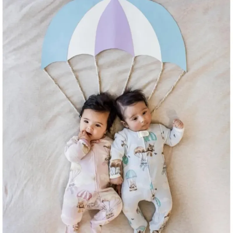 burts_bees__baby_parachut_SKU3iShLhJQ_2.webp Burt's Bees Baby Burts Bees - Baby Parachute Pals Sleep & Play, Chalky Pink Online