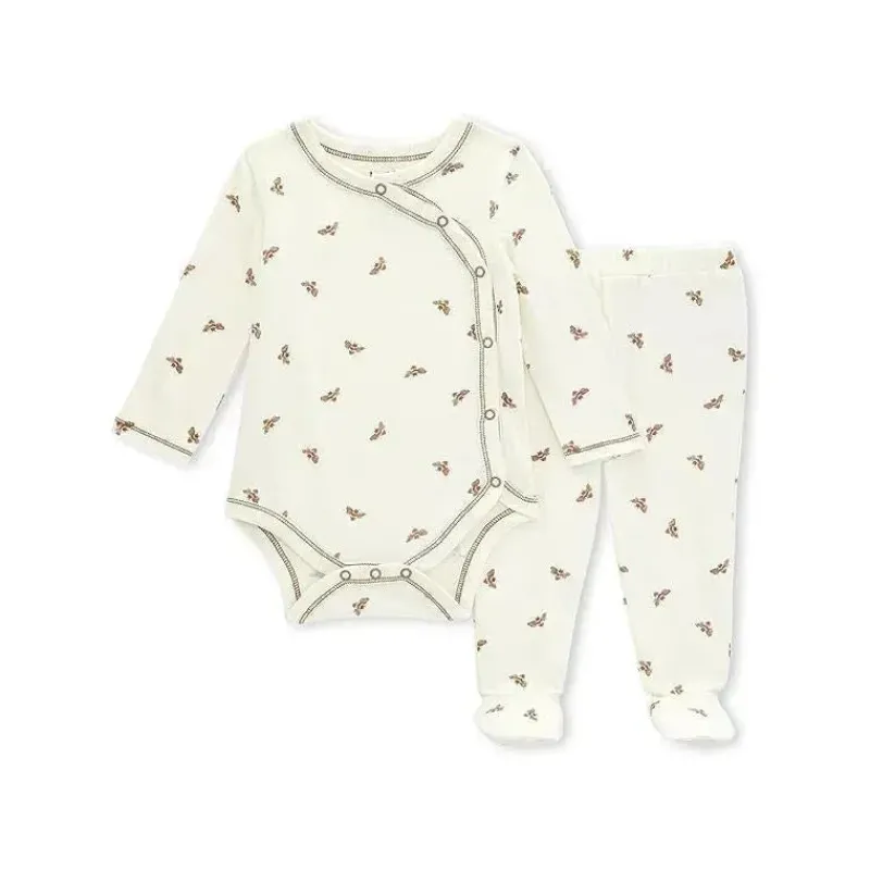 burts_bees__conjunto_de_b_SKUQ6RSZgur_0.webp Burt's Bees Baby Burts Bees – Conjunto de body e calça Golden Bee Outlet