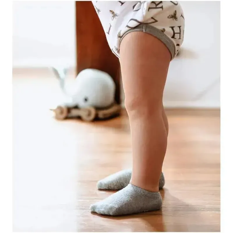 burts_bees__meias_para_be_SKUNpoaqLlo_1.webp Burt's Bees Baby Burts Bees – Meias para bebê 6 unidades de algodão orgânico sólido cinza urze Hot