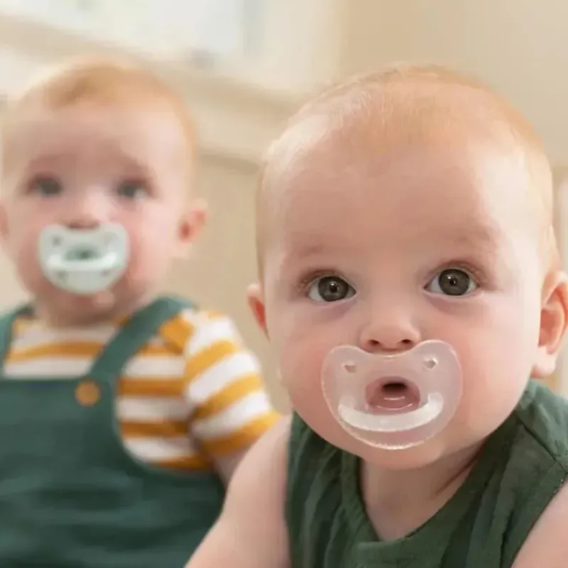 chicco__chupeta_de_silico_SKUBi4PaytQ_5.webp Chicco - Chupeta de silicone PhysioForma Luxe para bebês de 0 a 6 meses, multicolorida 4 unidades Sale
