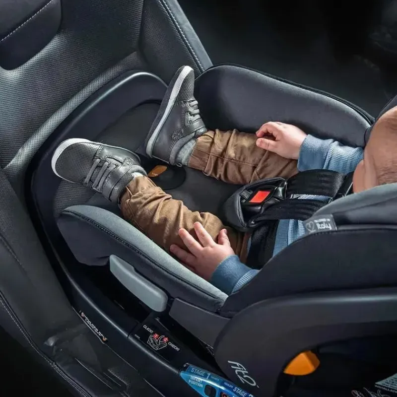 chicco__fit_adapt_assento_SKUwhVMGVC5_3.webp Chicco - Fit2 Adapt assento voltado para trás para bebês e crianças pequenas de 4 a 35 libras, brasa/preto Outlet