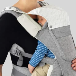 Chicco - Sidekick Plus 3-In-1 Hip Seat Carrier, Titanium Hot