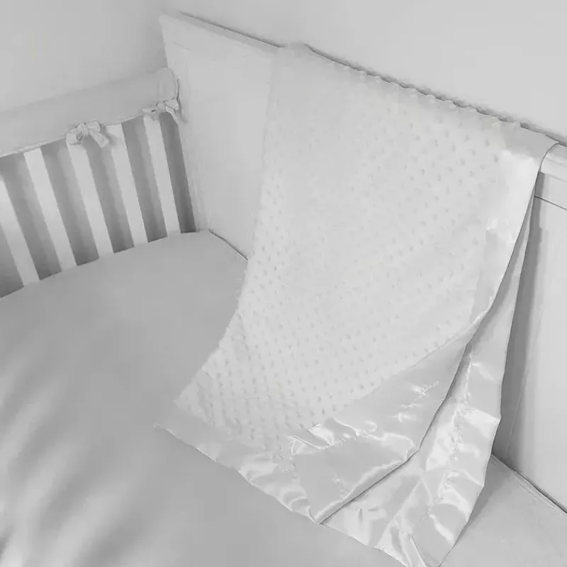 cobertor_american_baby__h_SKUbEqui274_1.webp American Baby Company Cobertor American Baby - Heavenly Soft Chenille Minky Dot, Branco Fashion