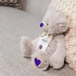 Demdaco - Urso de pelúcia de fevereiro Birthstone Fashion