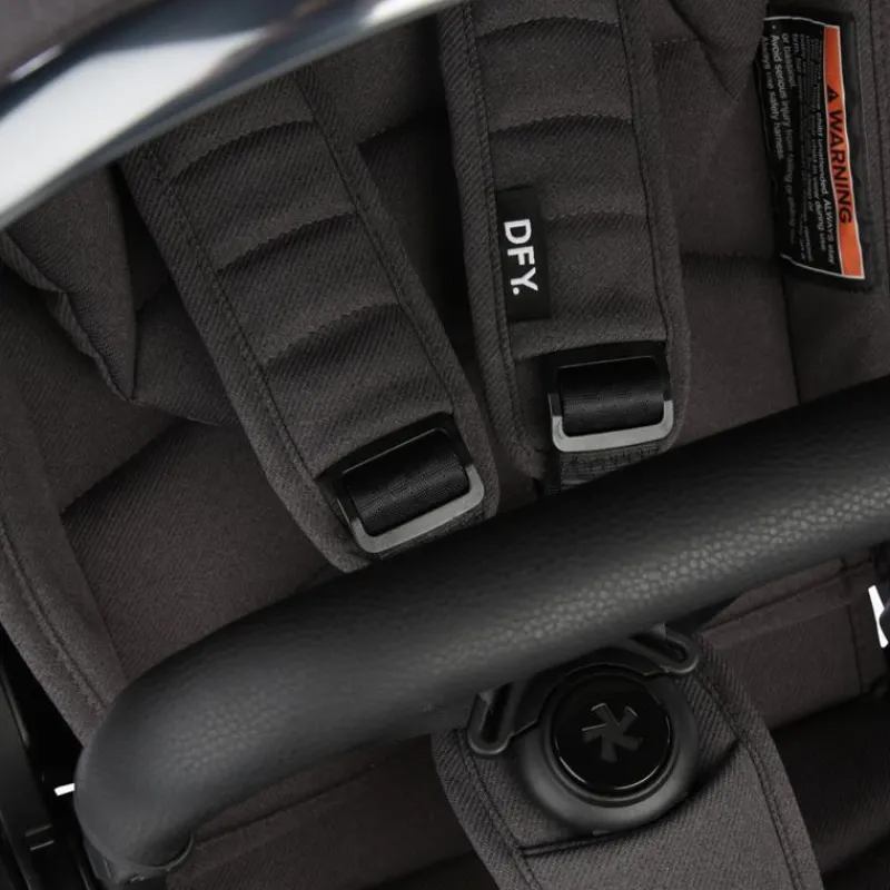 dfy__r_single_stroller_bl_SKUSbYLW2Wz_2.webp DFY - R1 Single Stroller Black Hot