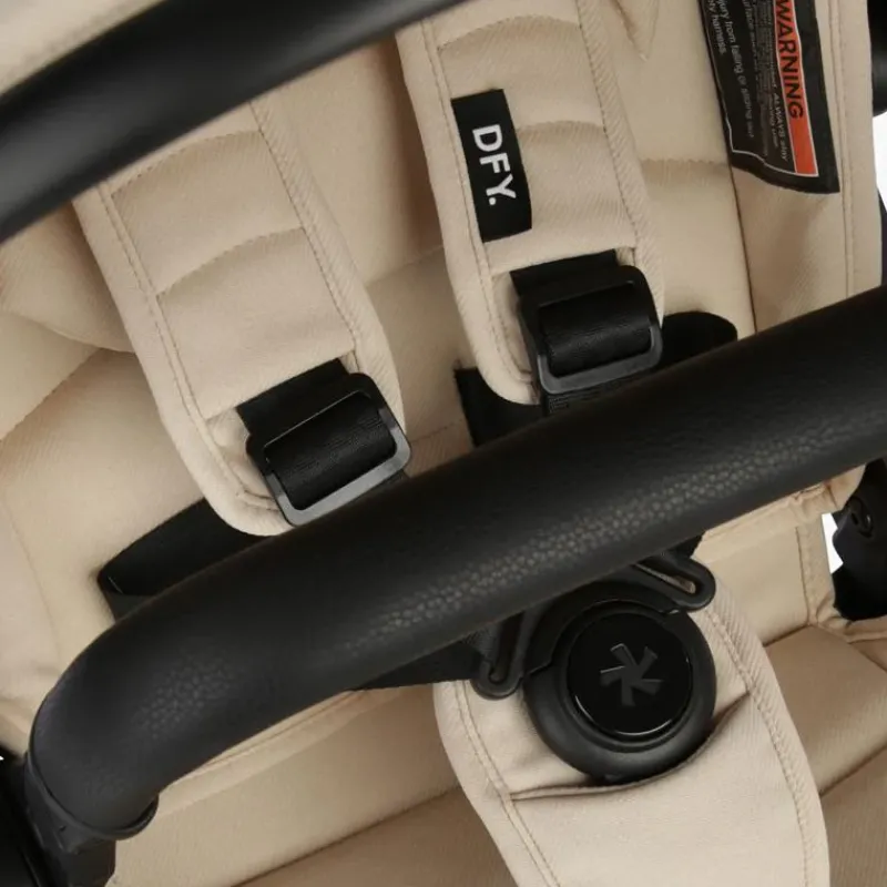 dfy__r_single_stroller_cr_SKUAmpOLsh7_3.webp DFY - R1 Single Stroller, Cream Hot