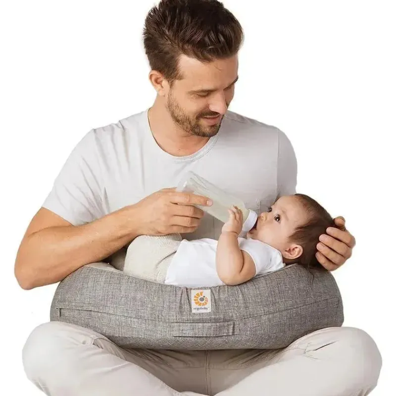 ergobaby__capa_de_almofad_SKUJyD2qyDu_3.webp Ergobaby - Capa de Almofada de Amamentação Natural Curve, Cinza Hot