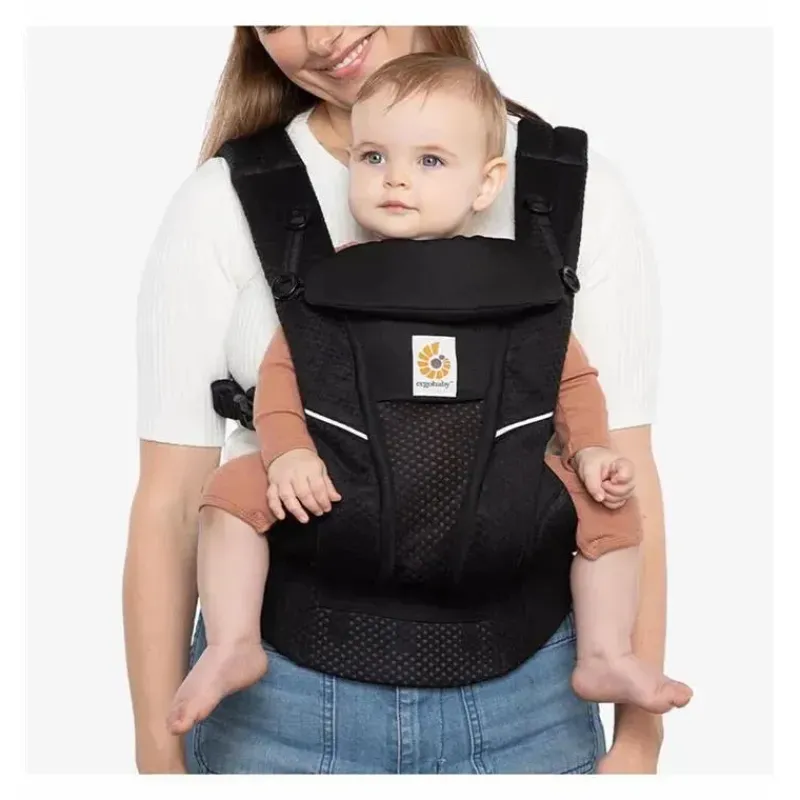 ergobaby_omni_breeze__ony_SKUYcDsZCSo_1.webp Ergobaby Omni Breeze - Onyx Black - Porta-bebês Outlet
