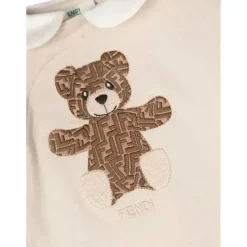 Fendi Baby - Footie com patch de urso Ff e chapéu Online