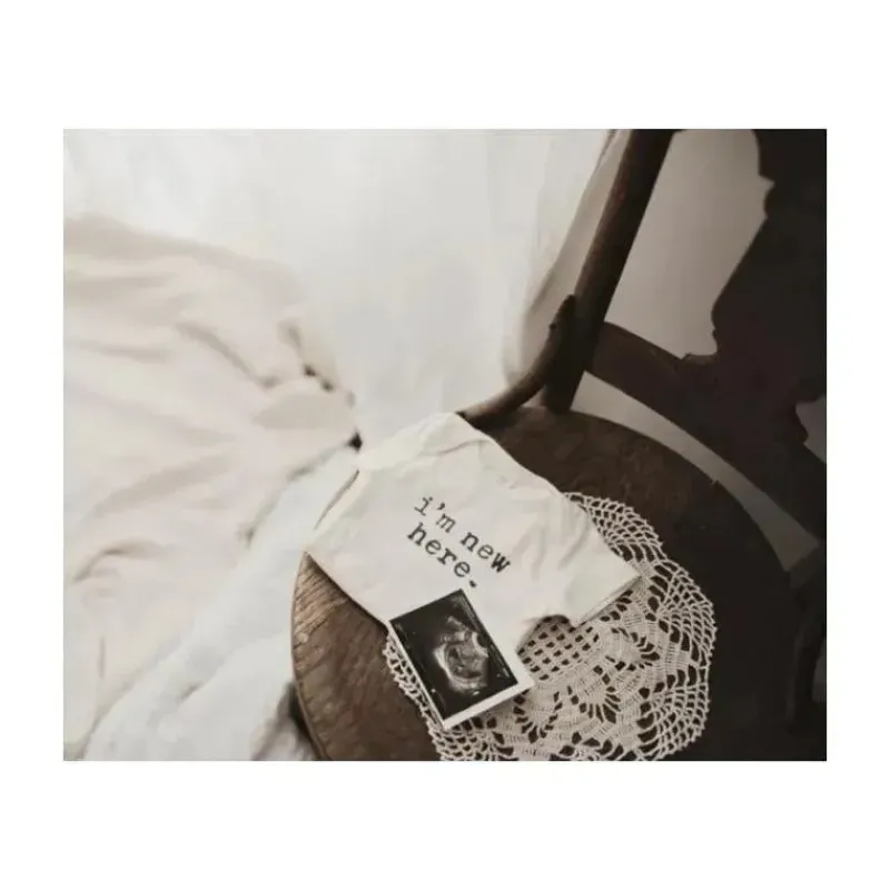 finn__emma_sou_novo_aqui__SKUWPiHPPxP_1.webp Finn + Emma sou novo aqui - Baby Onesie Outlet