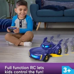 Fisher-Price Fisher Price - Carro de controle remoto DC Batwheels, Bam The Batmobile Transforming RC com luzes, sons e frases de personagens New