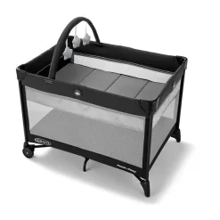 Graco - Pack N' Play On The Go Zip, Reeves New