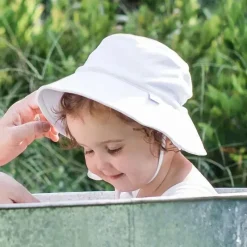 Iplay Green Sprouts - Chapéu de banho e sol respirável para bebês, branco Hot