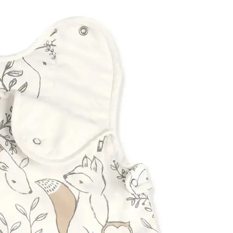 guindaste_beb_ezra_woodla_SKU9BzR5P8I_2.webp Crane Guindaste Bebê Ezra Woodland Animals Cobertor Vestível de Algodão 0-9Mo Discount
