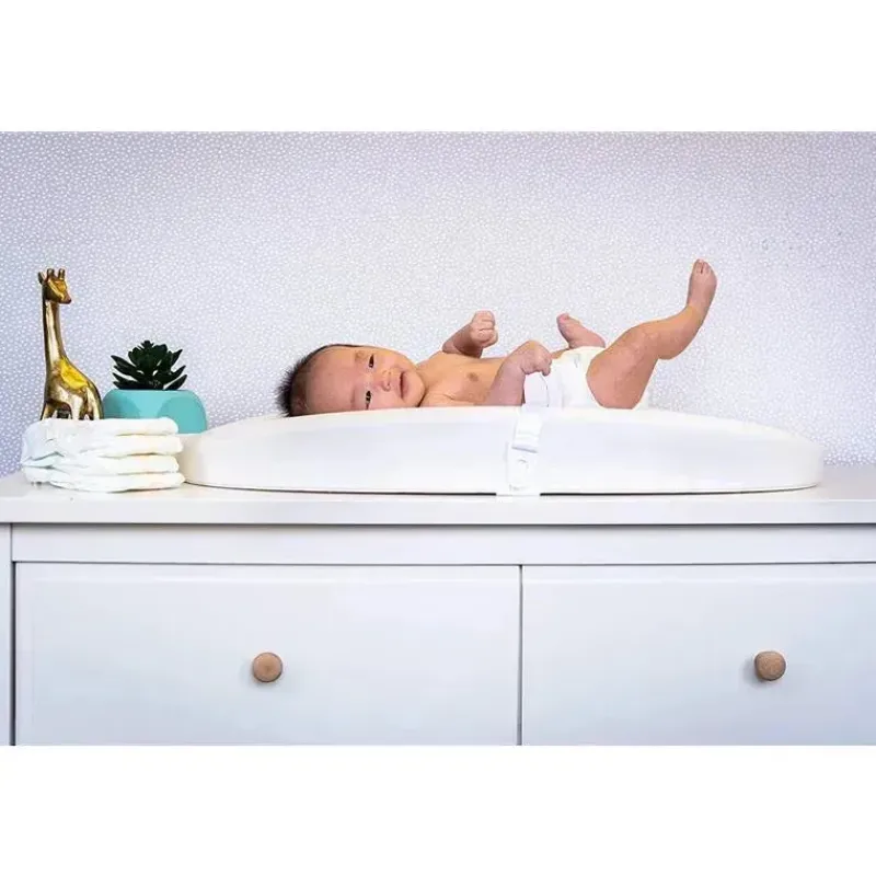 hatch_baby__almofada_e_ba_SKUlNwncGx7_1.webp Hatch Baby - Almofada e balança de mudança de crescimento inteligente, branco Discount