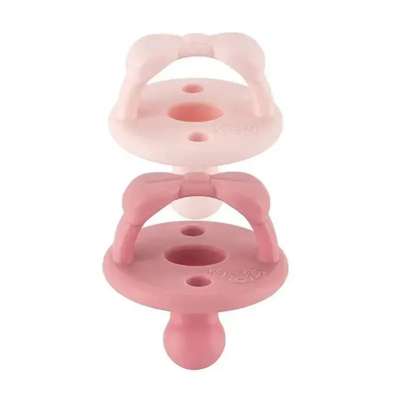 itzy_ritzy__chupetas_orto_SKUBJGveHvK_3.webp Itzy Ritzy - Chupetas ortodônticas de silicone 2Pk, sapatilha de balé e prímula, 0/6M Discount