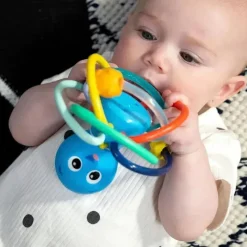 Baby Einstein Kids II - Brinquedo e chocalho para mordedor Opus's Shake &amp; Soothe Outlet