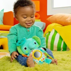 Bright Starts Kids II - Elefante Huggin' Lights Brinquedo musical iluminado para carrinho Outlet