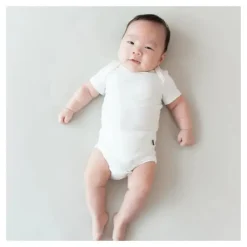 Kyte Baby - Baby Neutral Bodysuit In Cloud Sale