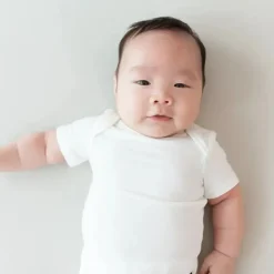 Kyte Baby - Baby Neutral Bodysuit In Cloud Sale
