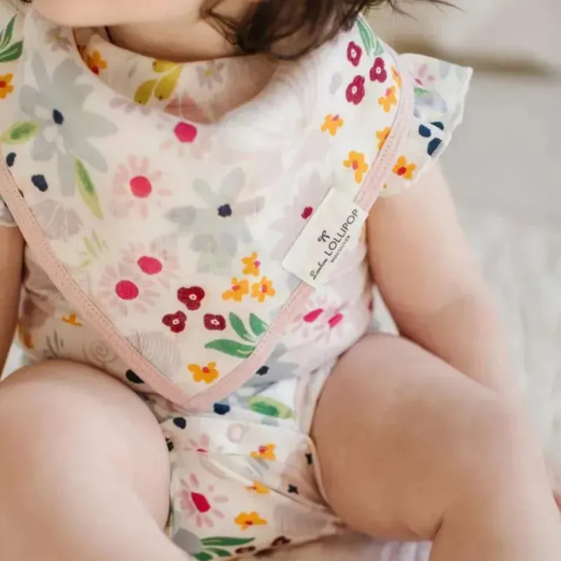 loulou_lollipop__conjunto_SKUjF5sZWBd_1.webp Loulou LOLLIPOP - Conjunto de babadores (musselina), concha floral Outlet