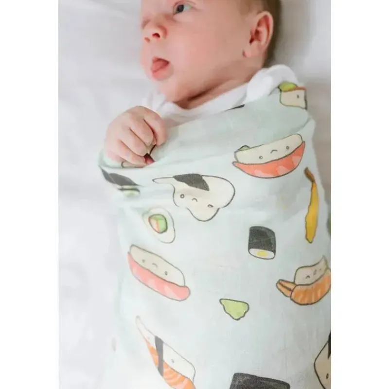 loulou_lollipop__manta_su_SKUXpPj5lN0_1.webp Loulou LOLLIPOP - Manta Sushi Swaddle, 1 PK Sale