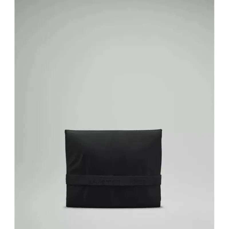 lululemon__new_parent_bac_SKUYfwng5ab_7.webp Lululemon - New Parent Backpack 17L, Black/Trench Outlet