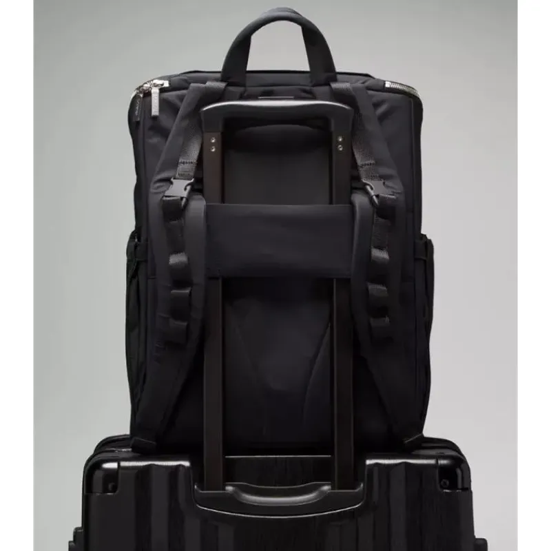 lululemon__new_parent_bac_SKUYfwng5ab_9.webp Lululemon - New Parent Backpack 17L, Black/Trench Outlet